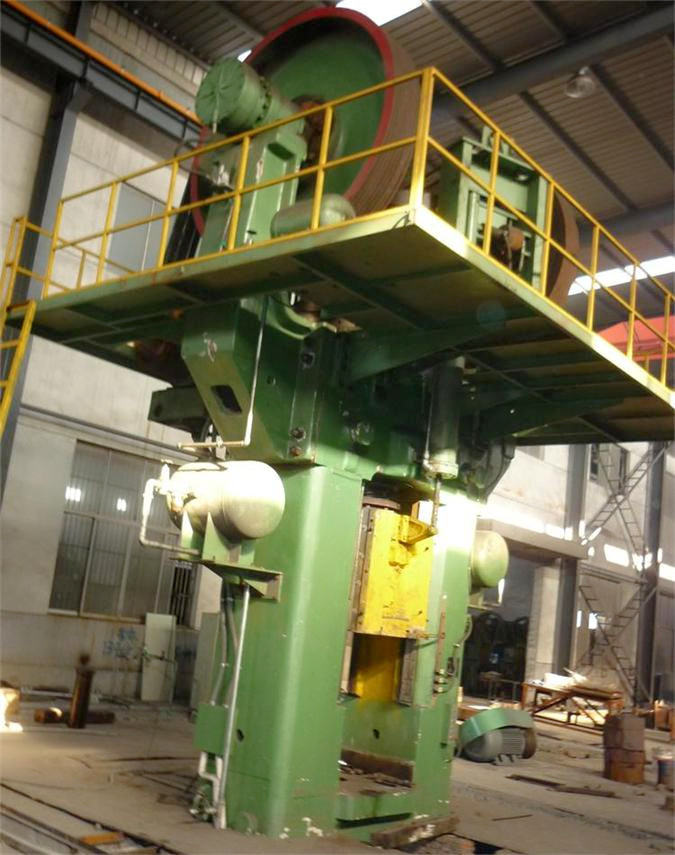 摩擦壓力機(jī)